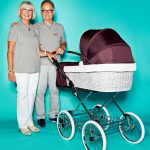 Ursula und Hans-Dieter Kroll, Generalvertretung Deutschland von Nana Kinderwagen, mit Kinderwagen “Toscana”