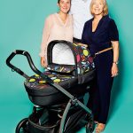Barbara Haussmann, Dr. Robert Gietl und Angelika Gietl (vlnr), Geschäftsführung von Peg Kinderwagenvertrieb, mit Kinderwagen “Book S Manri”