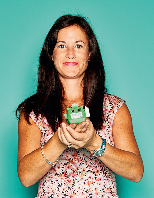Victoria Seagrim, Co-Owner von Milk Monster, mit "Milk Timer" für eine sichere Milchverwendung