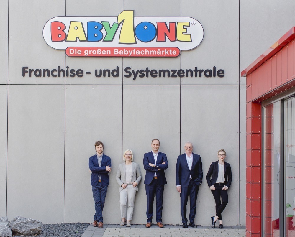 Die BabyOne-Führungsriege mit Dr. Jan Weischer, Gabriele Weischer, Stefan Keil, Wilhelm Weischer und Dr. Anna Weber