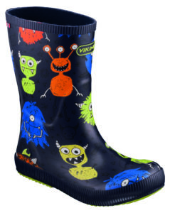 Mit seinen fröhlichen Charakteren auf den Schuhen macht das Modell von Viking aus einem Herbstausflug eine Monsterangelegenheit.