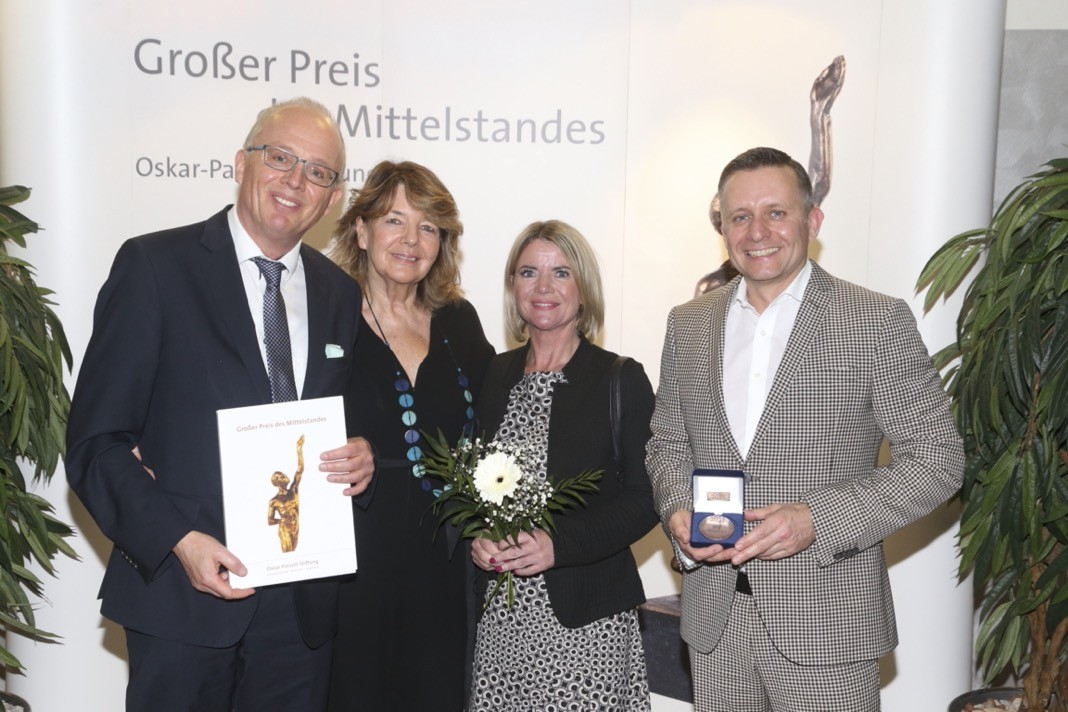 Ewers wurde Ende 2021 mit dem MiIttelstandspreis ausgezeichnet