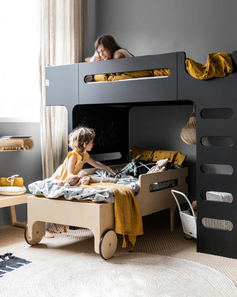 Modular, mitmachend, kombinierbar – auch die Betten von Rafa Kids zeigen, wie bei dem niederländischen Label alles harmonisch zusammenpasst.