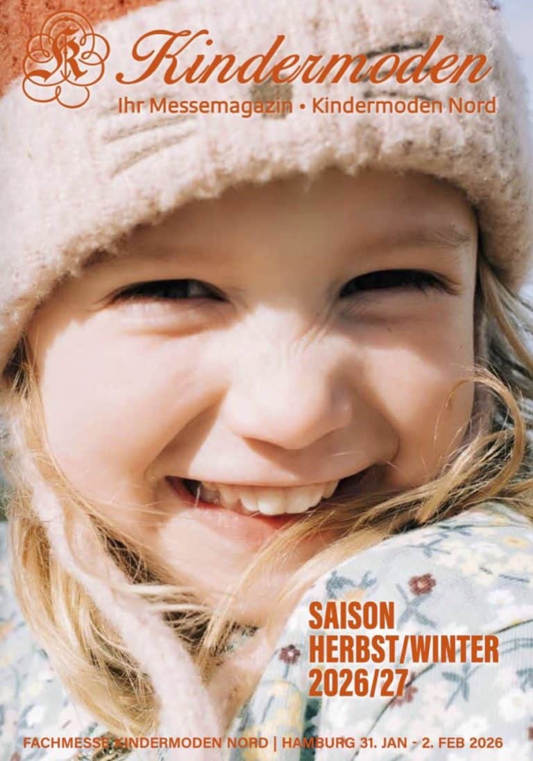 Titelseite des Katalogs der Kindermoden Nord im Februar 2026